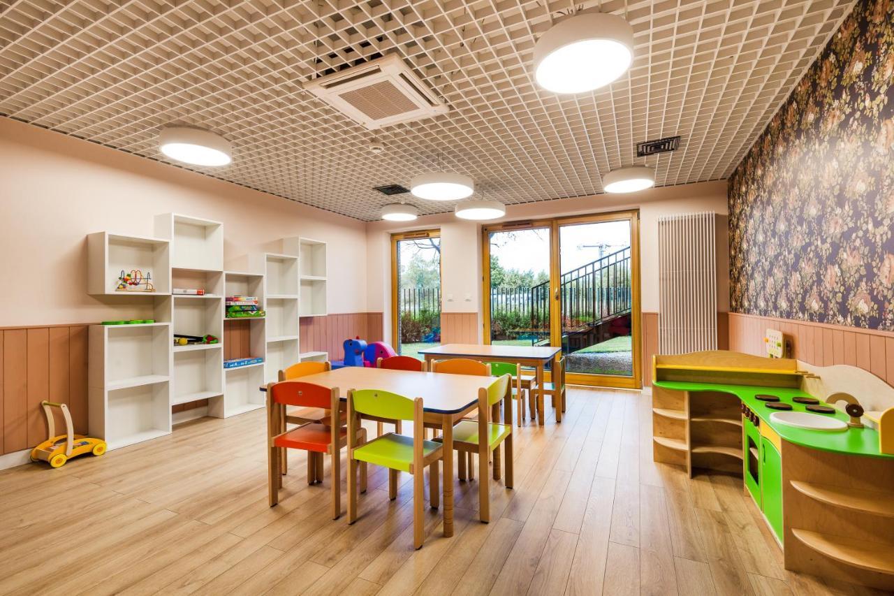 Uroczy Apartament W Sercu Starego Miasta Гданск Екстериор снимка